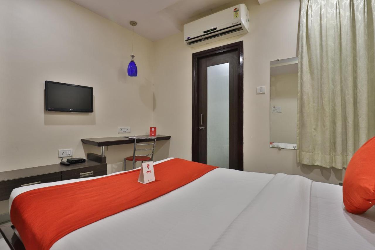 فَدودارا New Rajdhani Hotel المظهر الخارجي الصورة